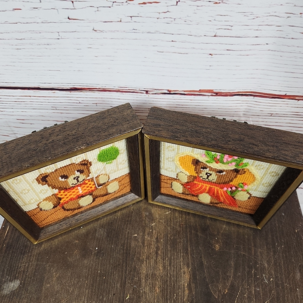 Vintage Framed Teddy Bear Needlepoint Art Set - Picture 5 of 6